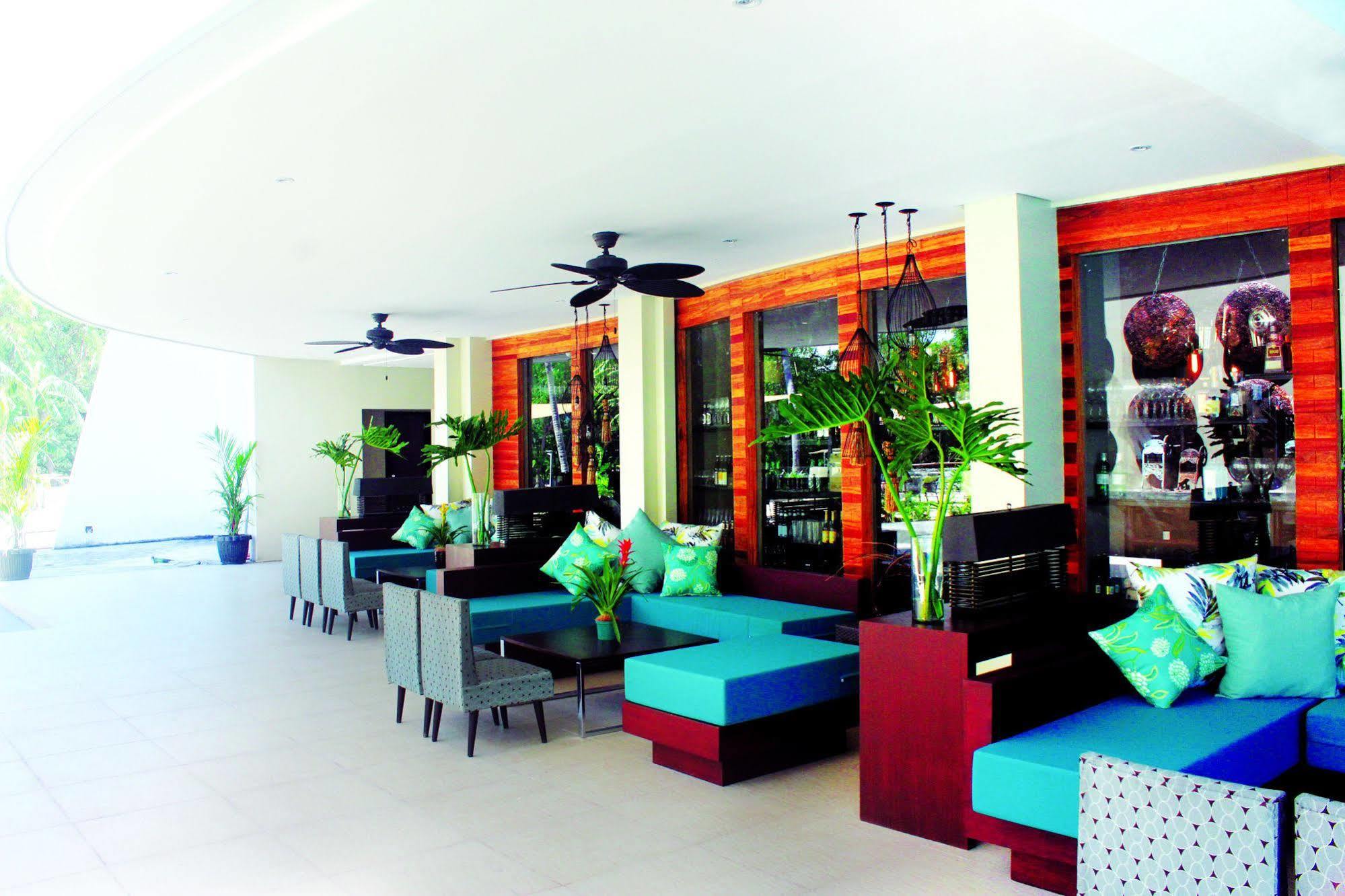 The Oriental Hotel Bataan Mariveles Esterno foto
