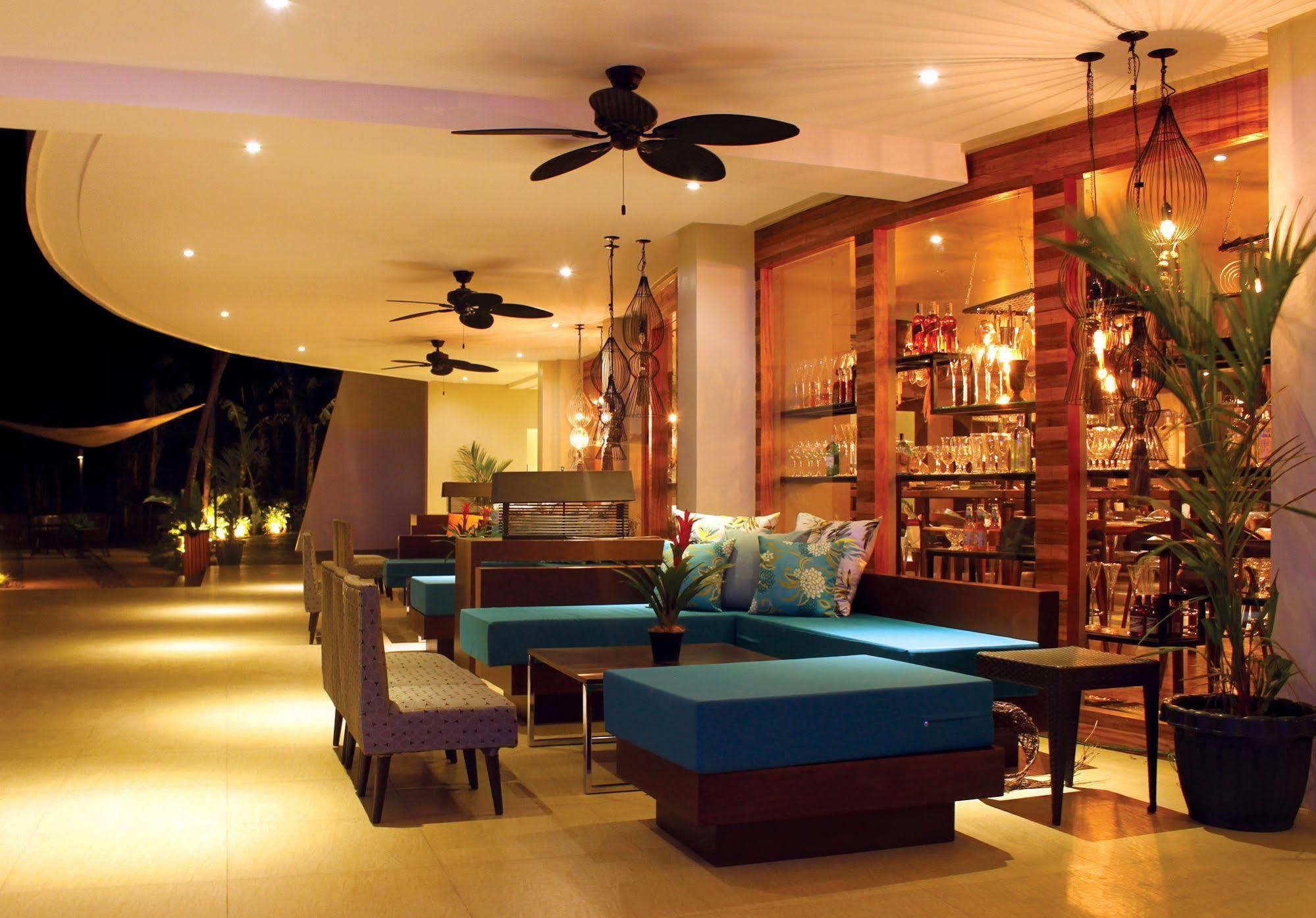 The Oriental Hotel Bataan Mariveles Esterno foto